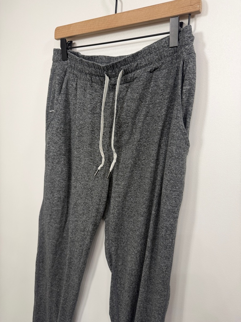 Vuori Men’s Ponto Performance Gray pants size large - Picture 2 of 9